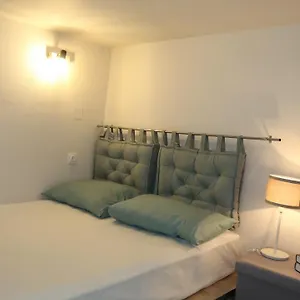 cozy-apartment-near-the-city-centre.rethymnohotels.net/